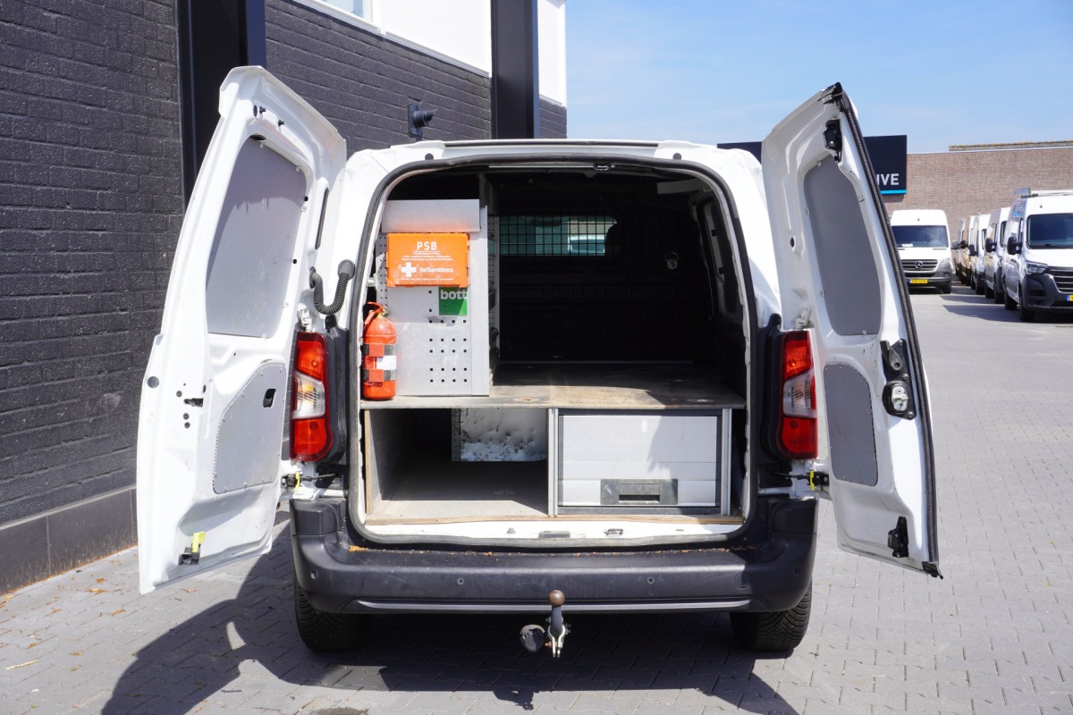 Peugeot Partner 1.5 BlueHDI 130PK EURO 6 - Airco - Cruise - Camera - €9.950,- Excl.