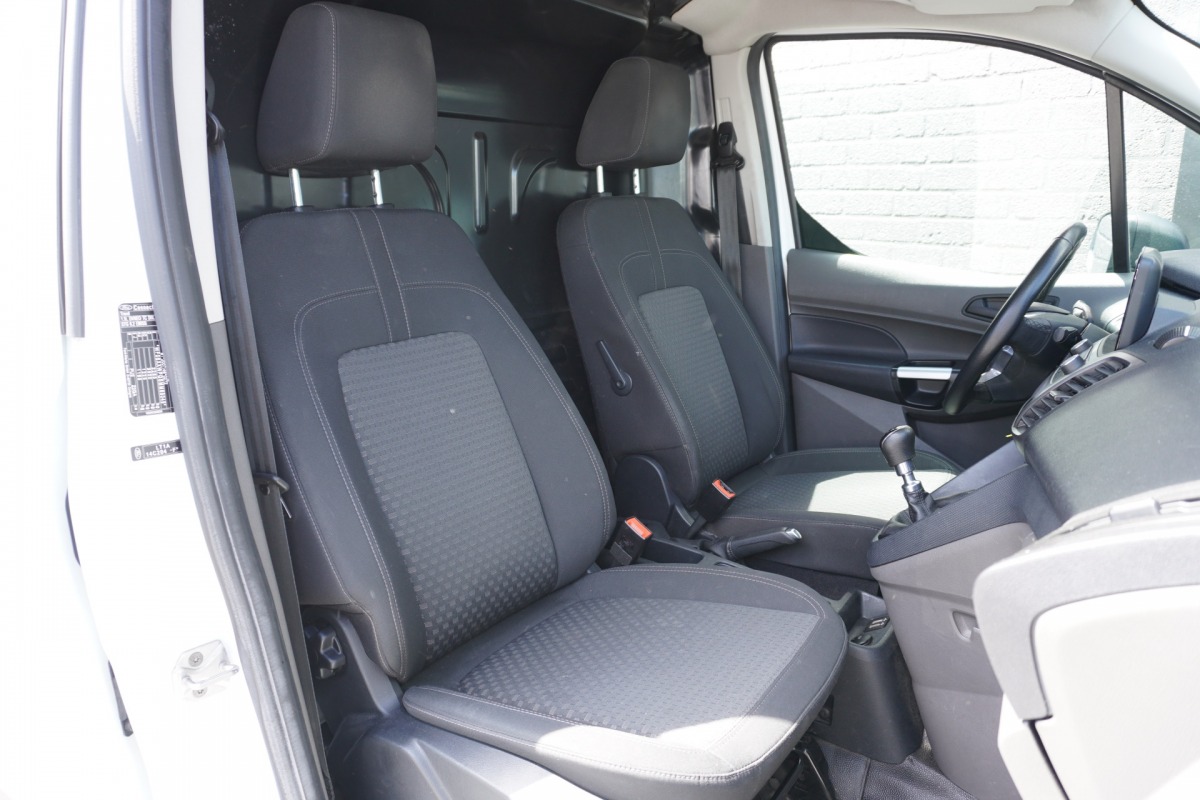 Ford Transit Connect 1.5 EcoBlue 100PK L2 EURO 6 - Airco - Cruise - Camera - €10.900,- Excl.