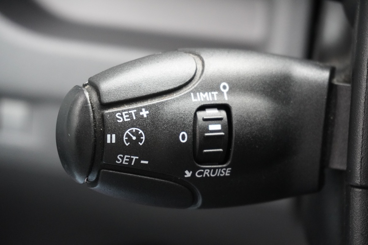 Peugeot Expert 1.5 BlueHDI EURO 6 - Airco - Navi - Cruise - €11.900,- Excl.