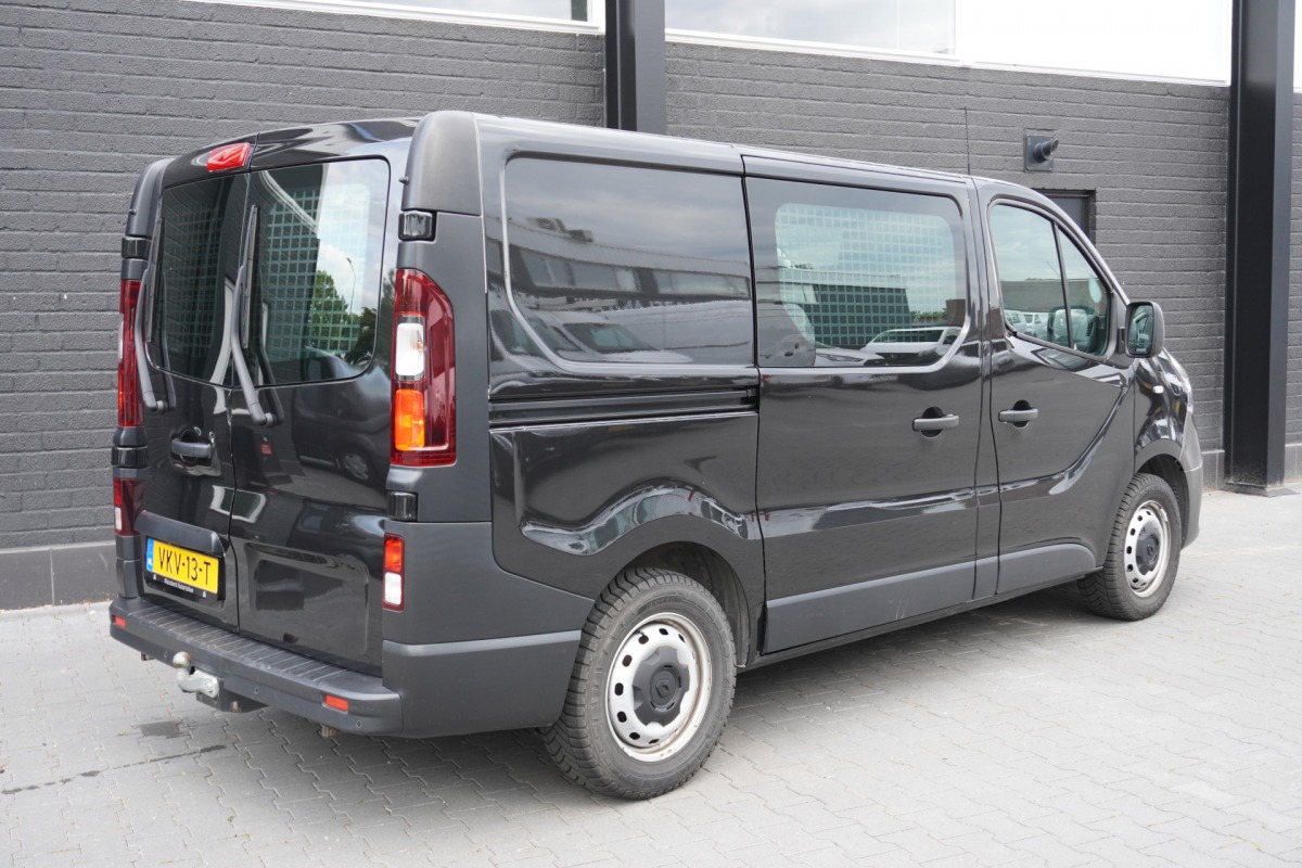 Renault Trafic 2.0 dCi 145PK Automaat 2x Schuifdeur EURO 6 - Airco  - Navi - Cruise - €17.950,- Excl.