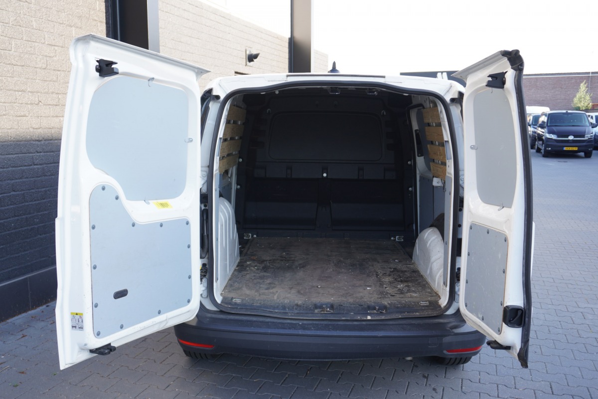 Volkswagen Caddy Cargo 2.0 TDI EURO 6 - Airco - Cruise - €12.900,- Excl.