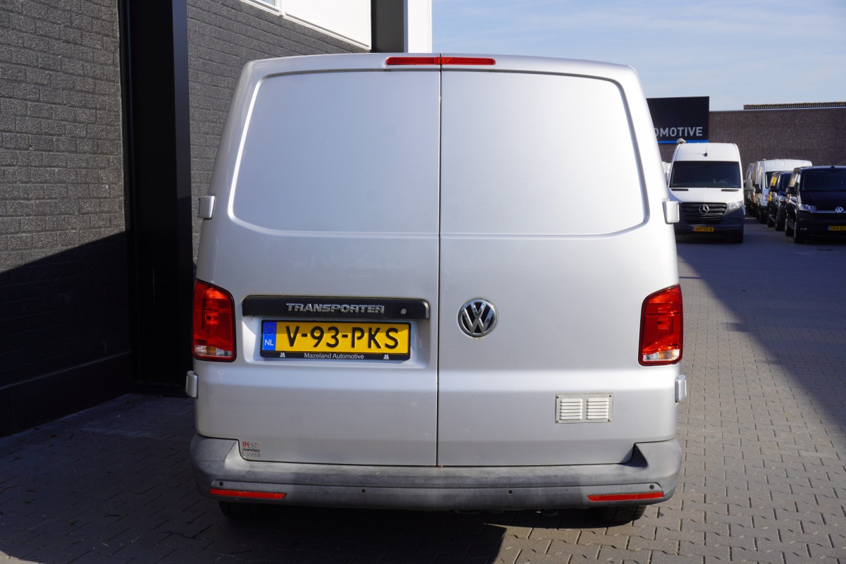 Volkswagen Transporter 2.0 TDI 150PK EURO 6 - Airco - Cruise - PDC - €14.900,- Excl.