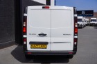 Renault Trafic 2.0 dCi 110PK EURO 6 - Airco - Navi - Cruise - €15.900,- Excl. Renault Trafic 2.0 dCi 110PK EURO 6 - Airco - Navi - Cruise - €15.900,- Excl.