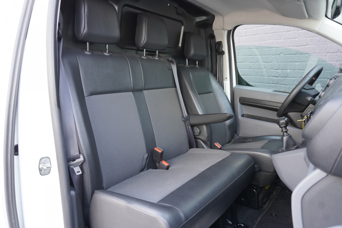 Peugeot Expert 1.5 BlueHDI L3 EURO 6 - Airco - Navi - Cruise - €11.900,- Excl.