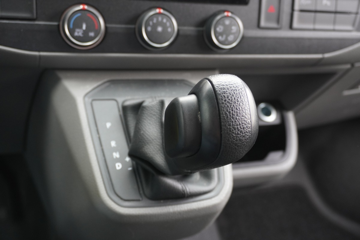 Volkswagen Transporter 2.0 TDI 150PK Automaat EURO 6 - Airco - Navi - Cruise - €17.900,- Excl.