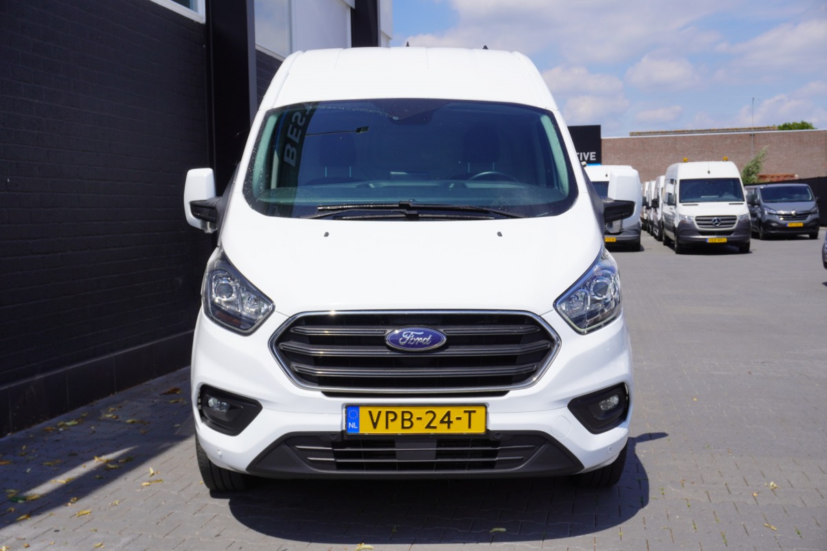 Ford Transit Custom 2.0 TDCI 130PK L2H2 Automaat EURO 6 - Airco - Navi - Cruise - € 20.900,- Excl. Ford Transit Custom 2.0 TDCI 130PK L2H2 Automaat EURO 6 - Airco - Navi - Cruise - € 20.900,- Excl.