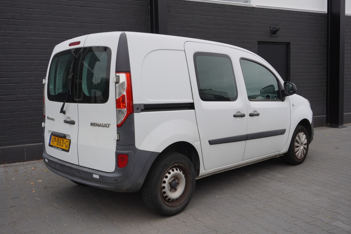 Renault Kangoo 1.5 dCi - Airco - Navi - Cruise - €2.900,- Excl.