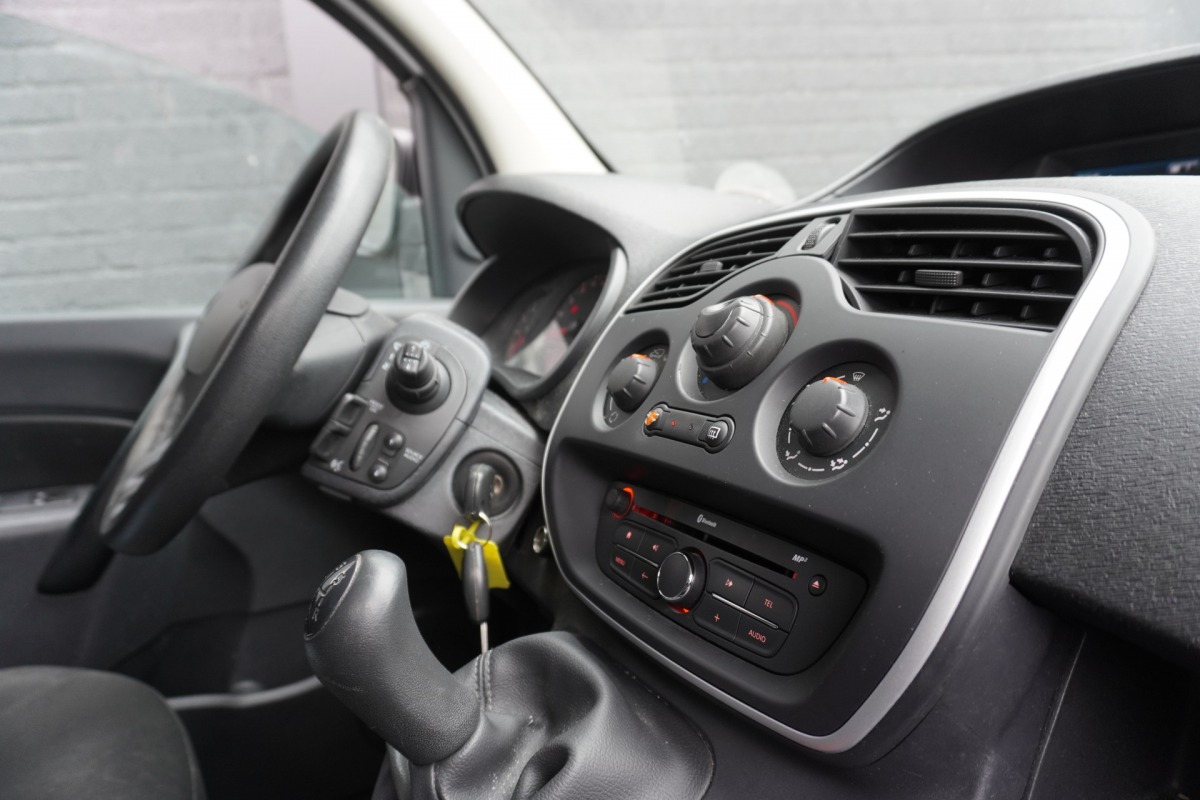 Renault Kangoo 1.5 dCi - Airco - Navi - Cruise - €2.900,- Excl.