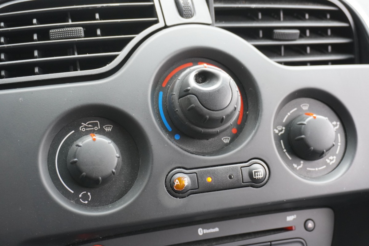 Renault Kangoo 1.5 dCi - Airco - Navi - Cruise - €2.900,- Excl.