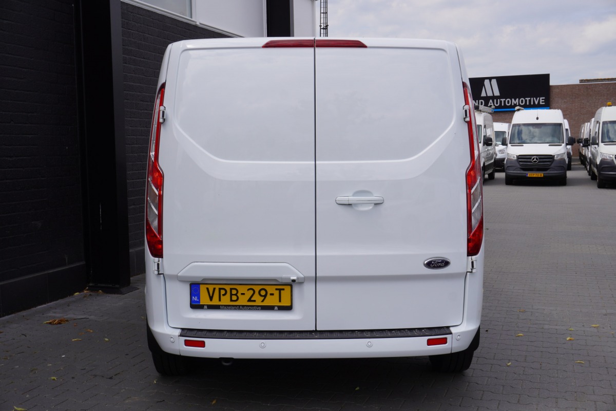 Ford Transit Custom 2.0 TDCI 130PK Automaat EURO 6 - Airco - Navi - Cruise - Camera - € 19.950,- Excl. Ford Transit Custom 2.0 TDCI 130PK Automaat EURO 6 - Airco - Navi - Cruise - Camera - € 19.950,- Excl.