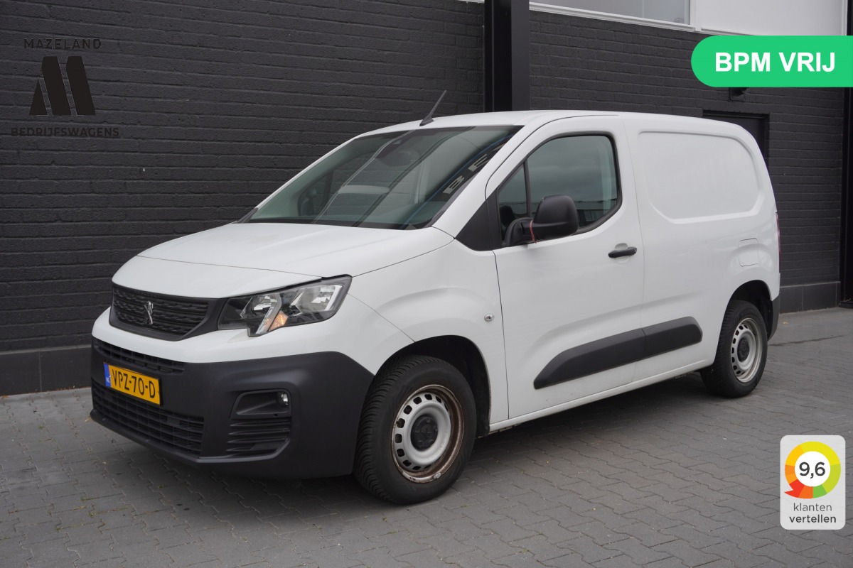 Peugeot Partner 1.2 PureTech 110Pk Benzine - Airco - Navi - Cruise - € 12.499,- Excl. Peugeot Partner 1.2 PureTech 110Pk Benzine - Airco - Navi - Cruise - € 12.499,- Excl.