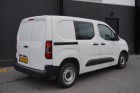 Peugeot Partner 1.2 PureTech 110Pk Benzine - Airco - Navi - Cruise - € 12.499,- Excl. Peugeot Partner 1.2 PureTech 110Pk Benzine - Airco - Navi - Cruise - € 12.499,- Excl.