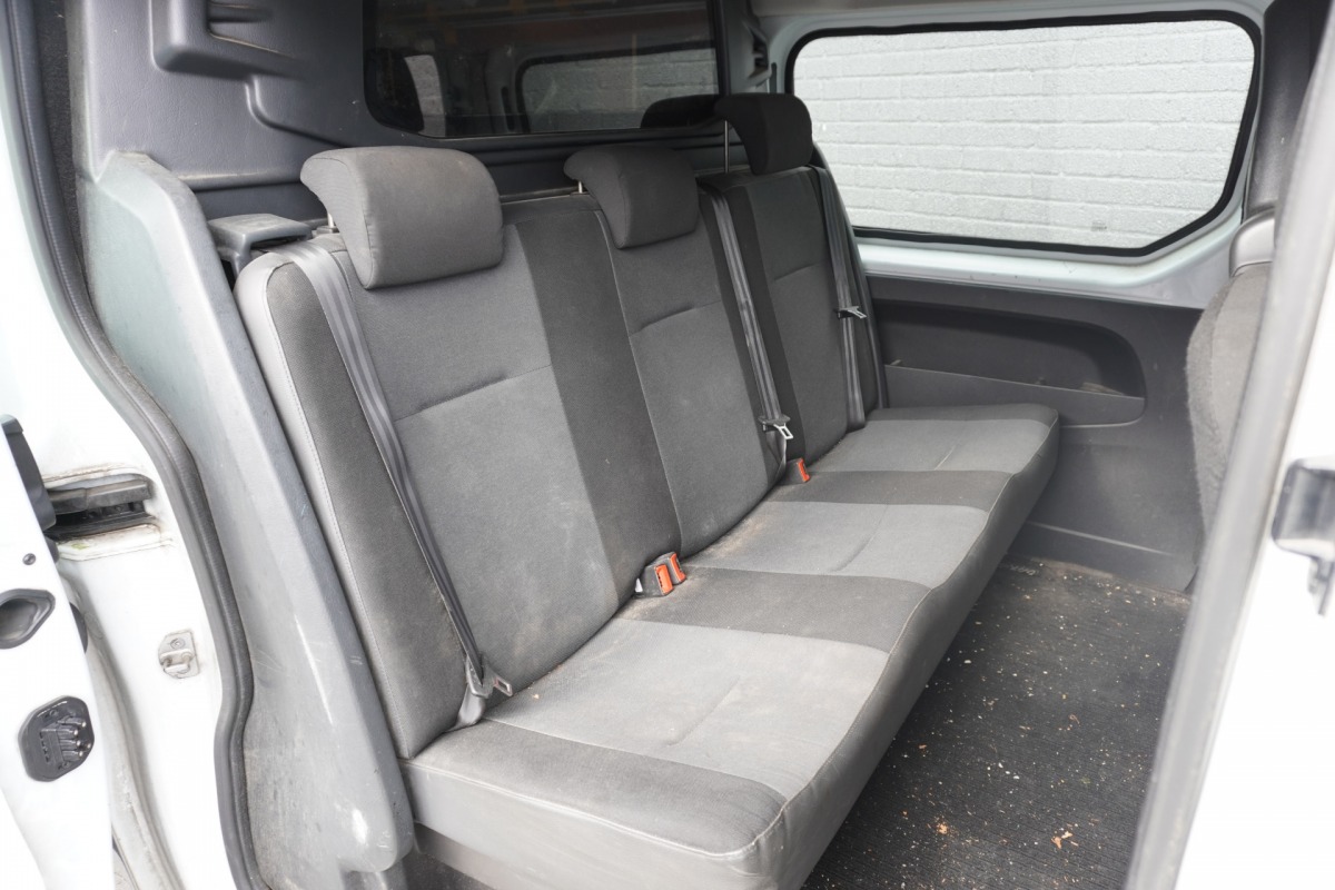 Fiat Talento 1.6 MJ 125PK L2 Dubbele Cabine EURO 6 - Airco - Navi - Cruise - € 12.499,- Excl. Fiat Talento 1.6 MJ 125PK L2 Dubbele Cabine EURO 6 - Airco - Navi - Cruise - € 12.499,- Excl.