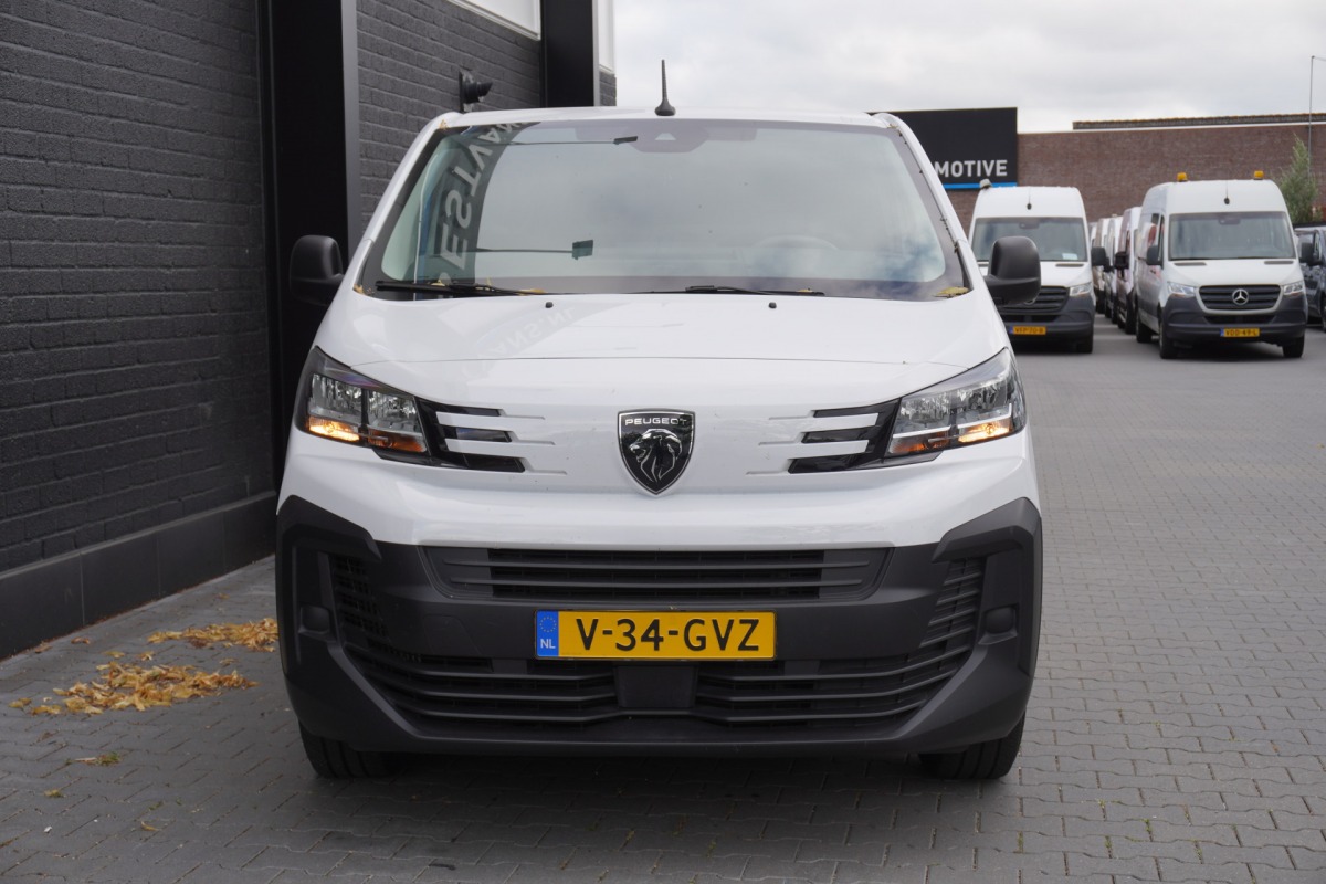Peugeot Expert 1.5 BlueHDi 120PK L2 EURO 6 - Airco - PDC - Cruise - € 21.950,- Excl. Peugeot Expert 1.5 BlueHDi 120PK L2 EURO 6 - Airco - PDC - Cruise - € 21.950,- Excl.