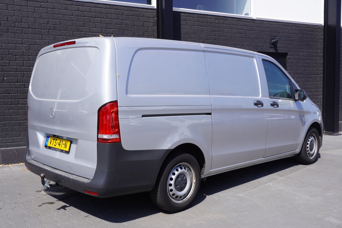 Mercedes-Benz Vito 114 CDI Lang Automaat EURO 6 - A/C Climate - Cruise - Camera - €19.900,- Excl. Mercedes-Benz Vito 114 CDI Lang Automaat EURO 6 - A/C Climate - Cruise - Camera - €19.900,- Excl.