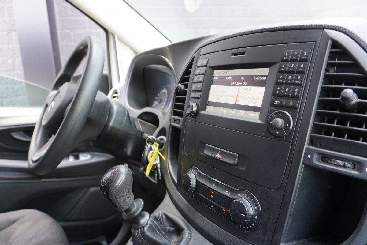 Mercedes-Benz Vito 109 CDI - EURO 6 - Airco - Navi - Cruise - €10.950,- Excl. Mercedes-Benz Vito 109 CDI - EURO 6 - Airco - Navi - Cruise - €10.950,- Excl.