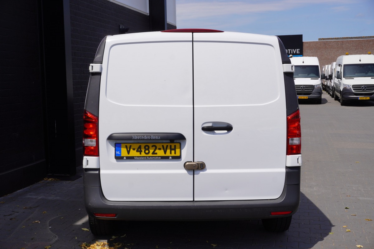 Mercedes-Benz Vito 109 CDI - EURO 6 - Airco - Navi - Cruise - €10.950,- Excl. Mercedes-Benz Vito 109 CDI - EURO 6 - Airco - Navi - Cruise - €10.950,- Excl.