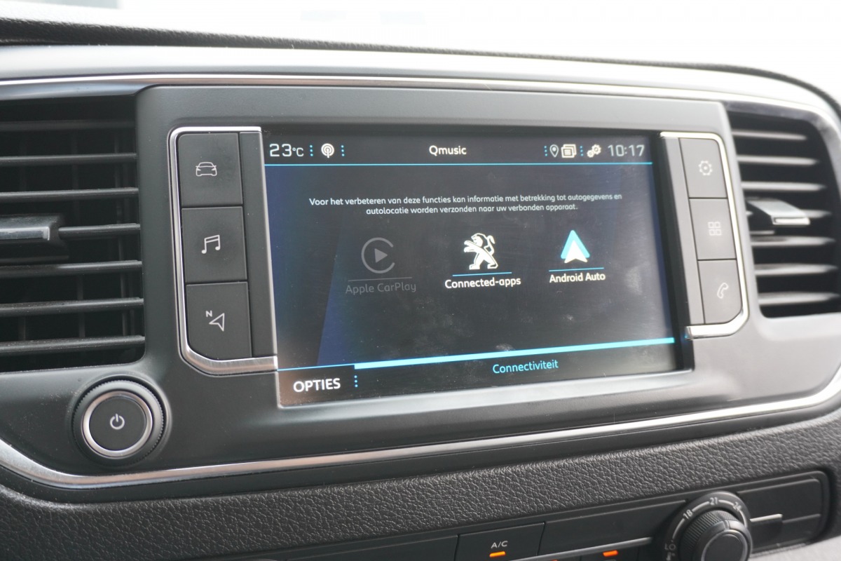 Peugeot Expert 2.0 BlueHDI 120PK Dubbel cabine EURO 6 - Airco -Navi - Cruise - €14.950,- Excl. Peugeot Expert 2.0 BlueHDI 120PK Dubbel cabine EURO 6 - Airco -Navi - Cruise - €14.950,- Excl.
