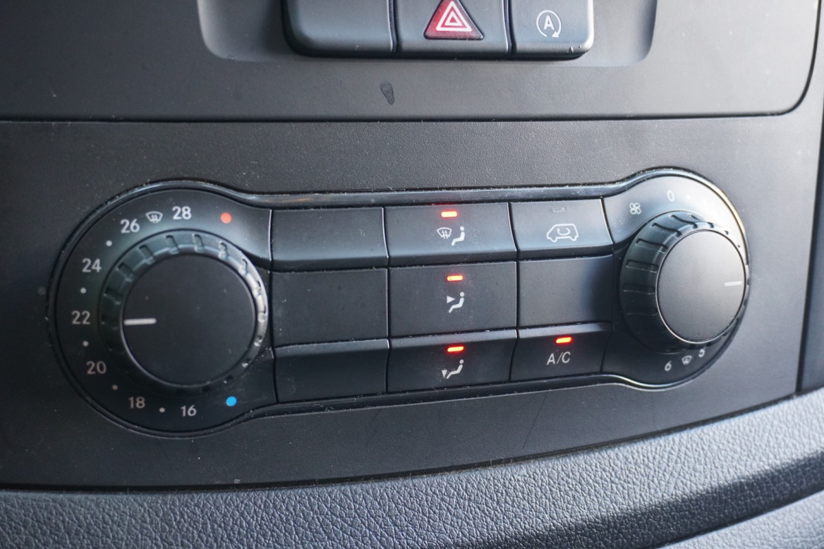 Mercedes-Benz Vito 110 CDI Lang EURO 6 - Airco - Camera - €14.900,- Excl.