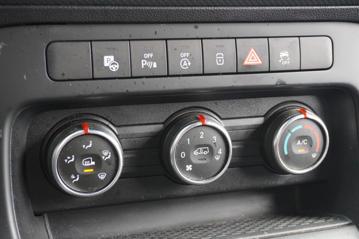 Mercedes-Benz Citan 110 CDI EURO 6 - Airco - Navi - Cruise - €13.950,- Excl. Mercedes-Benz Citan 110 CDI EURO 6 - Airco - Navi - Cruise - €13.950,- Excl.