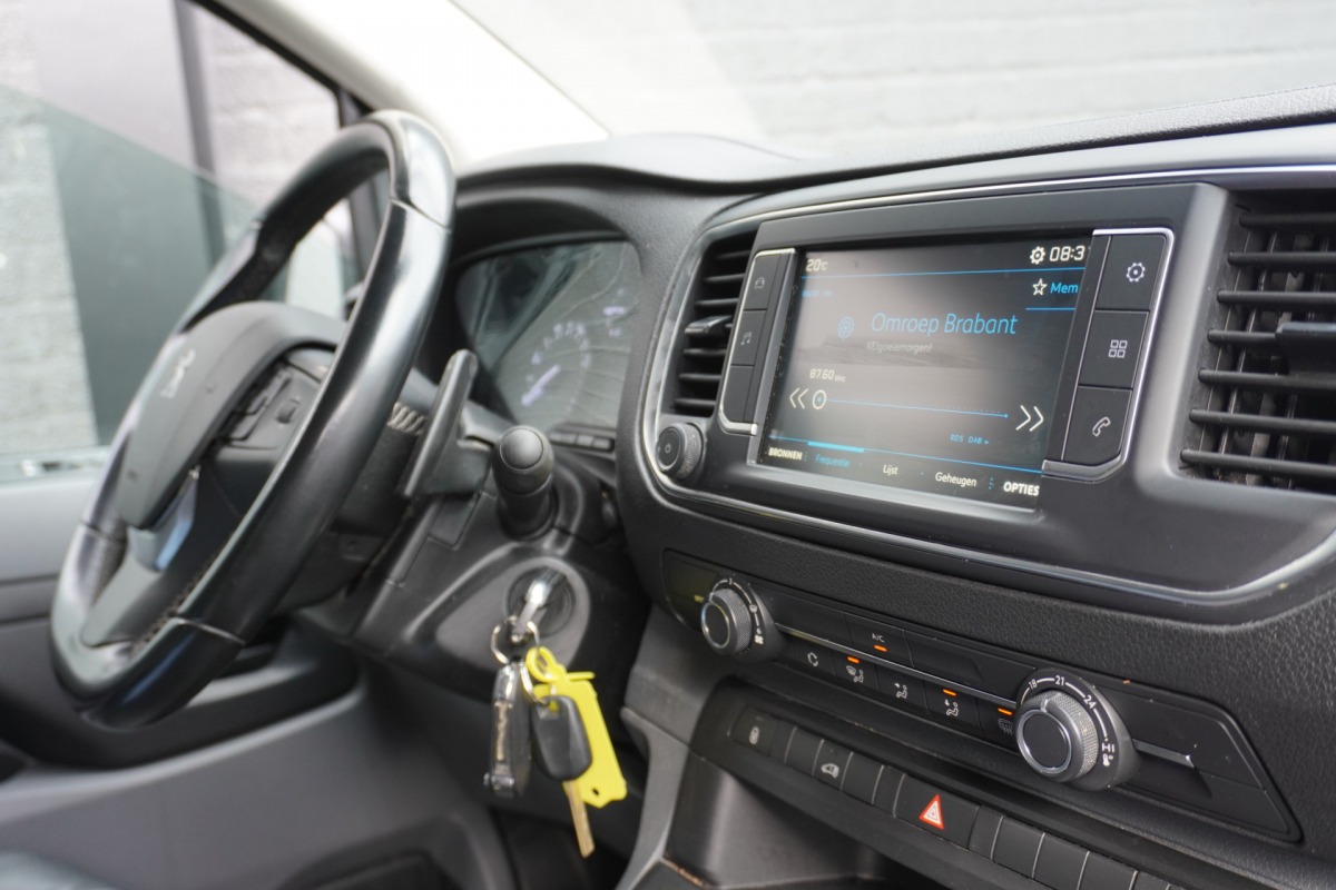 Peugeot Expert 2.0 BlueHDI 145PK Automaat EURO 6 - Airco - Cruise - Camera - €16.900,- Excl.