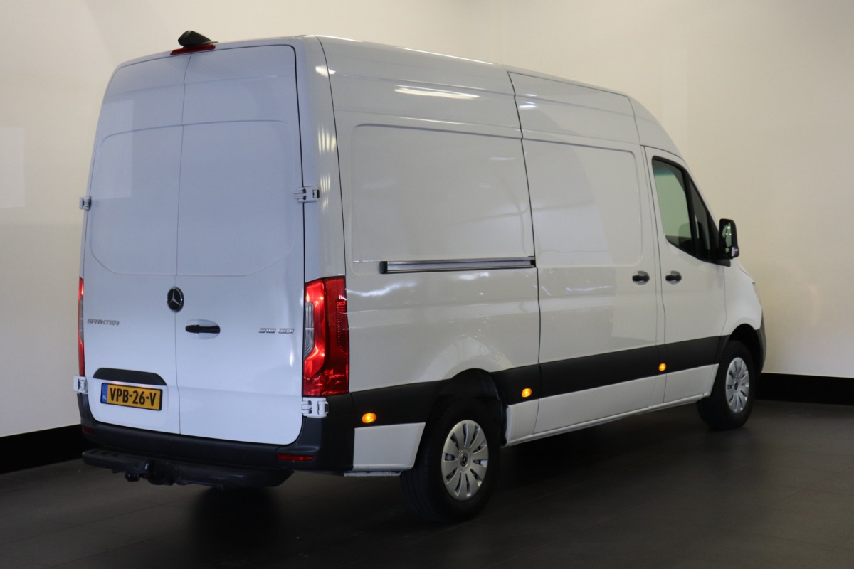 Mercedes-Benz Sprinter 316 2.2 CDI L2H2 EURO 6 - A/C Climate - Cruise - Camera - €18.950,- Excl.
