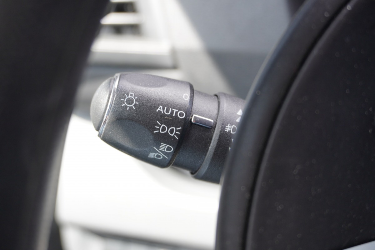 Peugeot Expert 2.0 BlueHDI 180PK Dubbel Cabine Automaat EURO 6 - Airco - Navi - Cruise - €17.900,- Excl.