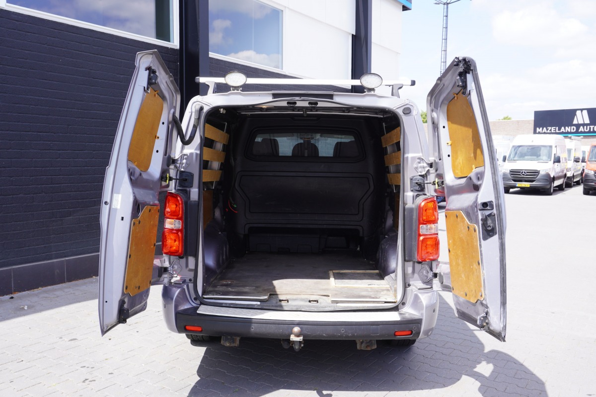 Peugeot Expert 2.0 BlueHDI 180PK Dubbel Cabine Automaat EURO 6 - Airco - Navi - Cruise - €17.900,- Excl.
