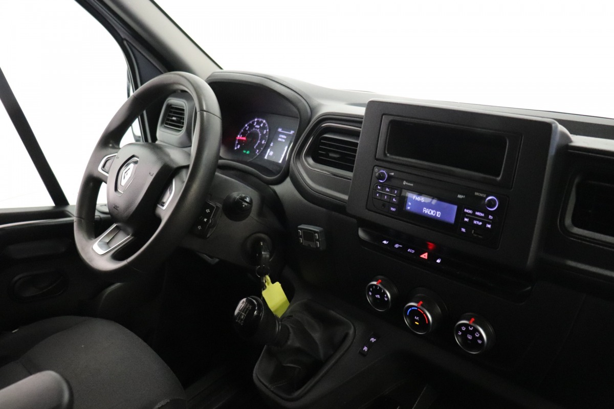Renault Master 2.3 dCi 145PK L4 DC Dubbel Lucht EURO 6 - Dubbel Lucht - Airco - Cruise - €18.950,- Excl. Renault Master 2.3 dCi 145PK L4 DC Dubbel Lucht EURO 6 - Dubbel Lucht - Airco - Cruise - €18.950,- Excl.