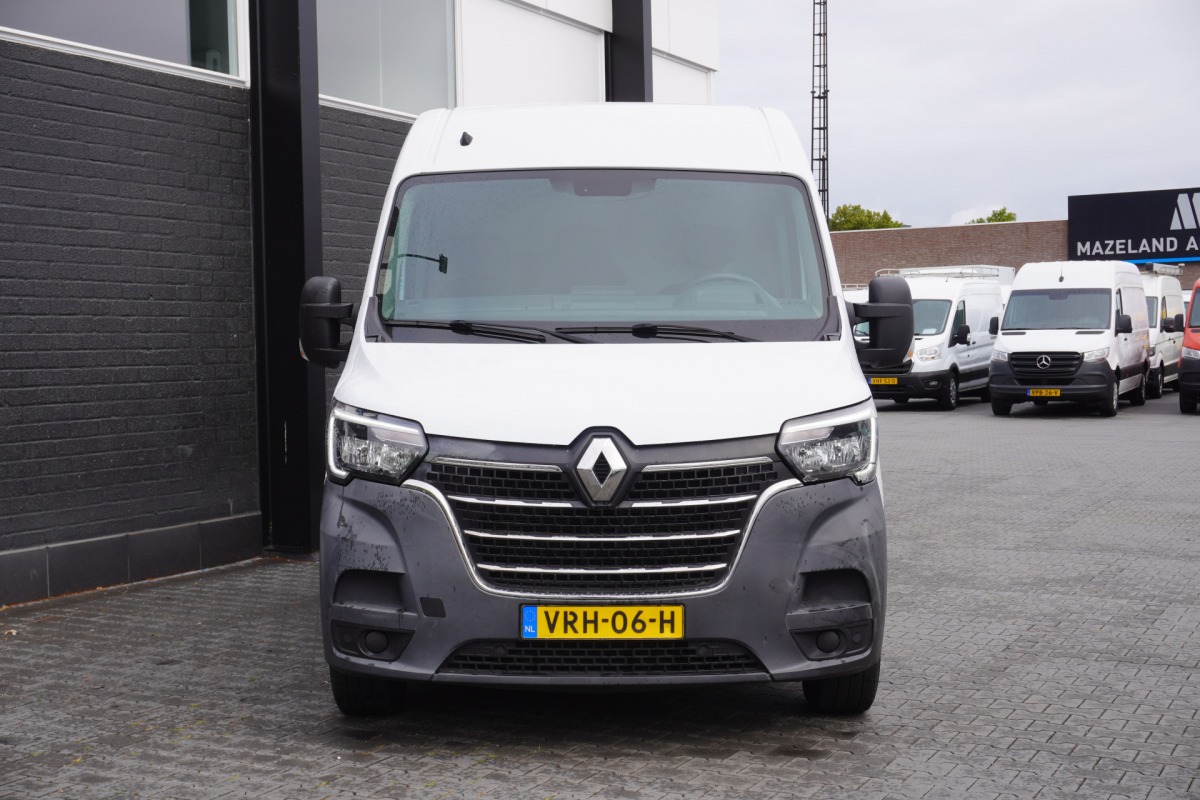 Renault Master 2.3 dCi 150PK L2H2 - EURO 6 - Airco - Cruise - PDC - €13.950,- Excl.