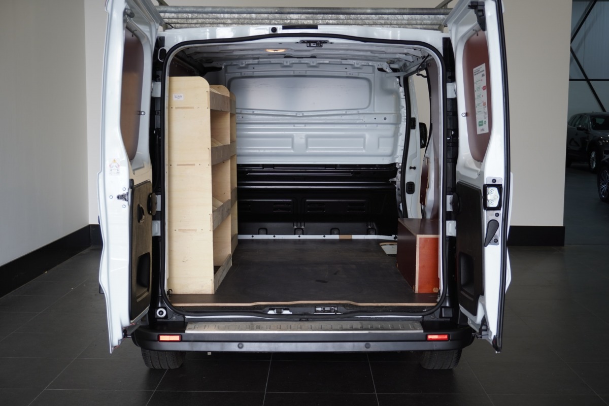 Renault Trafic 2.0 dCi 130PK EURO 6 - Airco - Navi - Cruise - €16.900,- Excl.