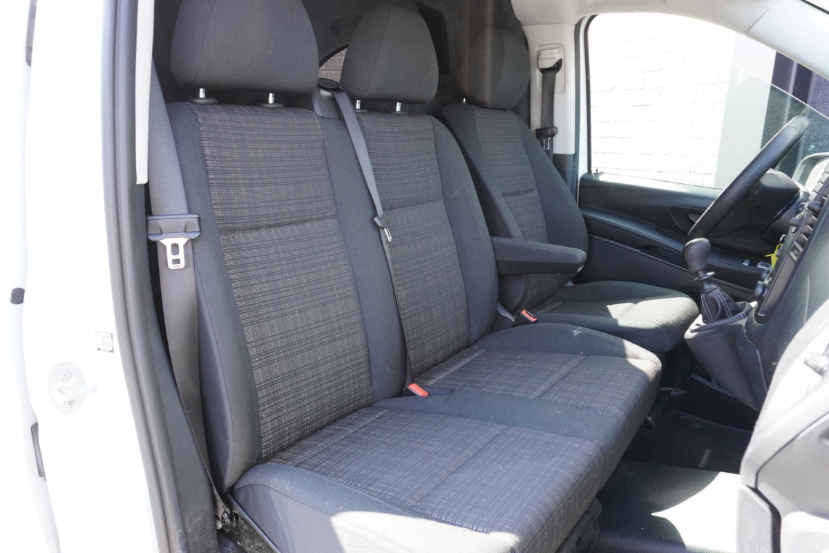 Mercedes-Benz Vito 110 CDI XL EURO 6 - Airco - Camera - €14.499,- Excl. Mercedes-Benz Vito 110 CDI XL EURO 6 - Airco - Camera - €14.499,- Excl.