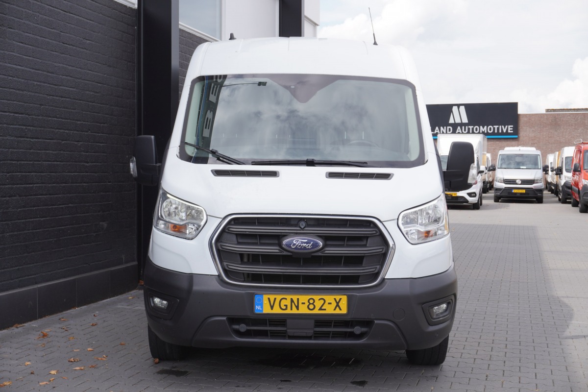 Ford Transit 2.0 TDCI L2H2 EURO 6 - Airco - Navi - Cruise - €14.950,- Excl. Ford Transit 2.0 TDCI L2H2 EURO 6 - Airco - Navi - Cruise - €14.950,- Excl.