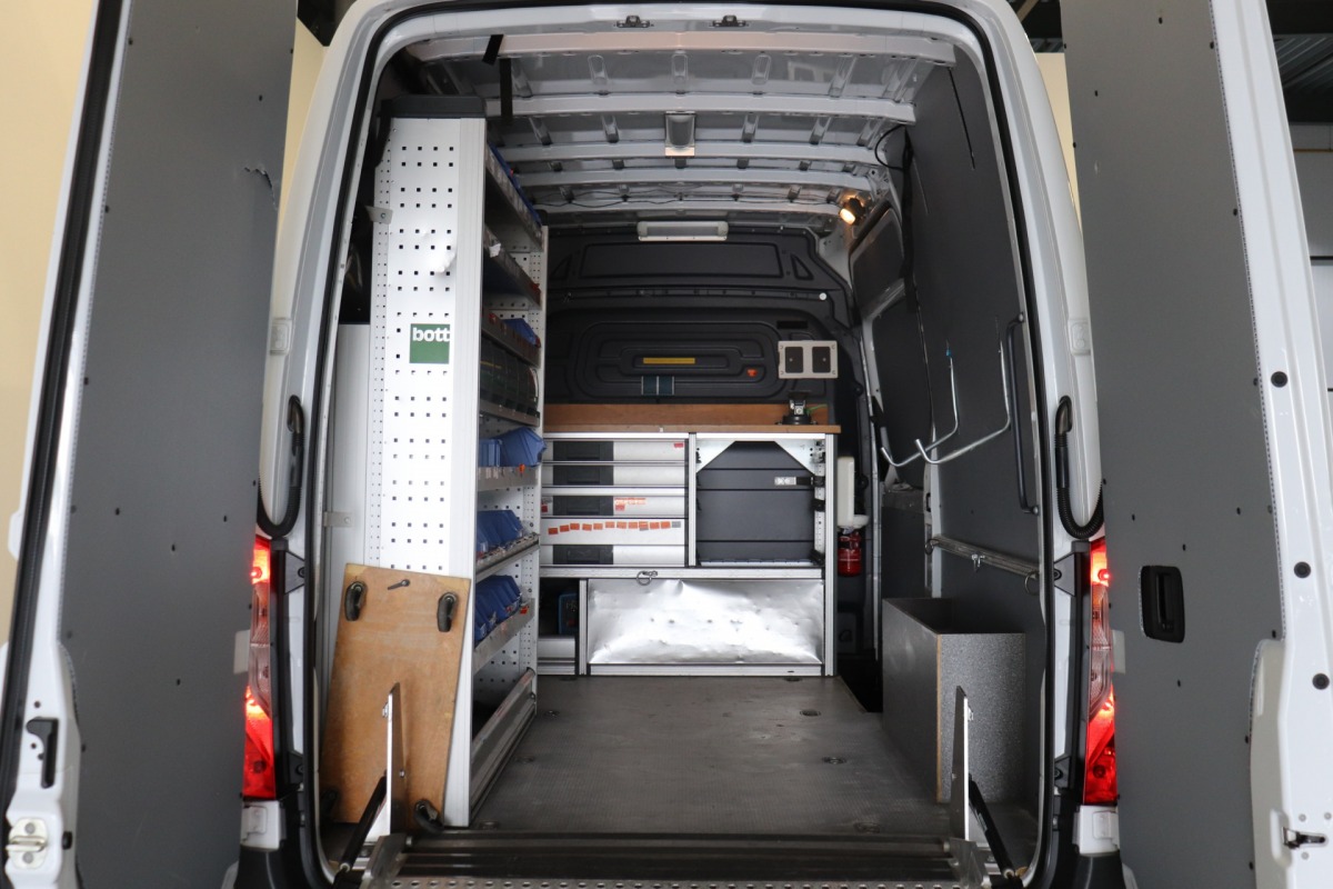 Mercedes-Benz Sprinter 311 2.2 CDI L2H2 EURO 6 - A/C Climate - Camera - €16.900,- Excl. Mercedes-Benz Sprinter 311 2.2 CDI L2H2 EURO 6 - A/C Climate - Camera - €16.900,- Excl.