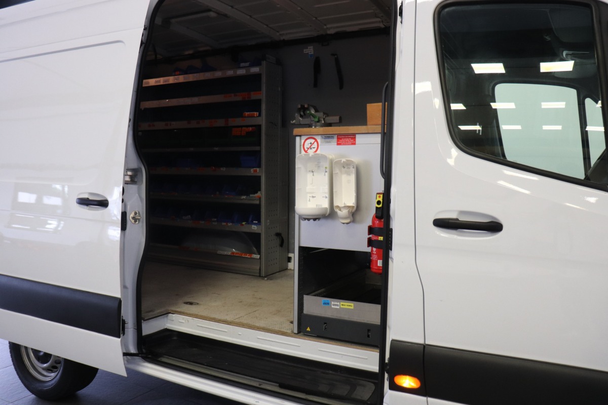 Mercedes-Benz Sprinter 311 2.2 CDI L2H2 EURO 6 - A/C Climate - Camera - €16.900,- Excl. Mercedes-Benz Sprinter 311 2.2 CDI L2H2 EURO 6 - A/C Climate - Camera - €16.900,- Excl.