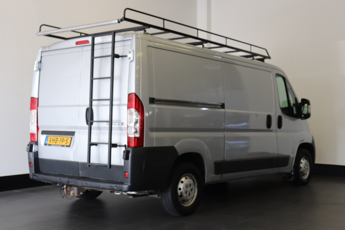 Peugeot Boxer 3.0 HDI 177PK L2H1 - Clima - Imperiaal - PDC - €5.950,- Excl.