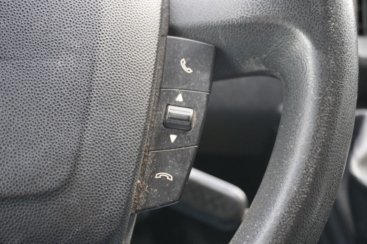Peugeot Boxer 2.2 HDI 130PK L2H1 - Airco - Cruise - Camera - € 4.950,- Excl. Peugeot Boxer 2.2 HDI 130PK L2H1 - Airco - Cruise - Camera - € 4.950,- Excl.