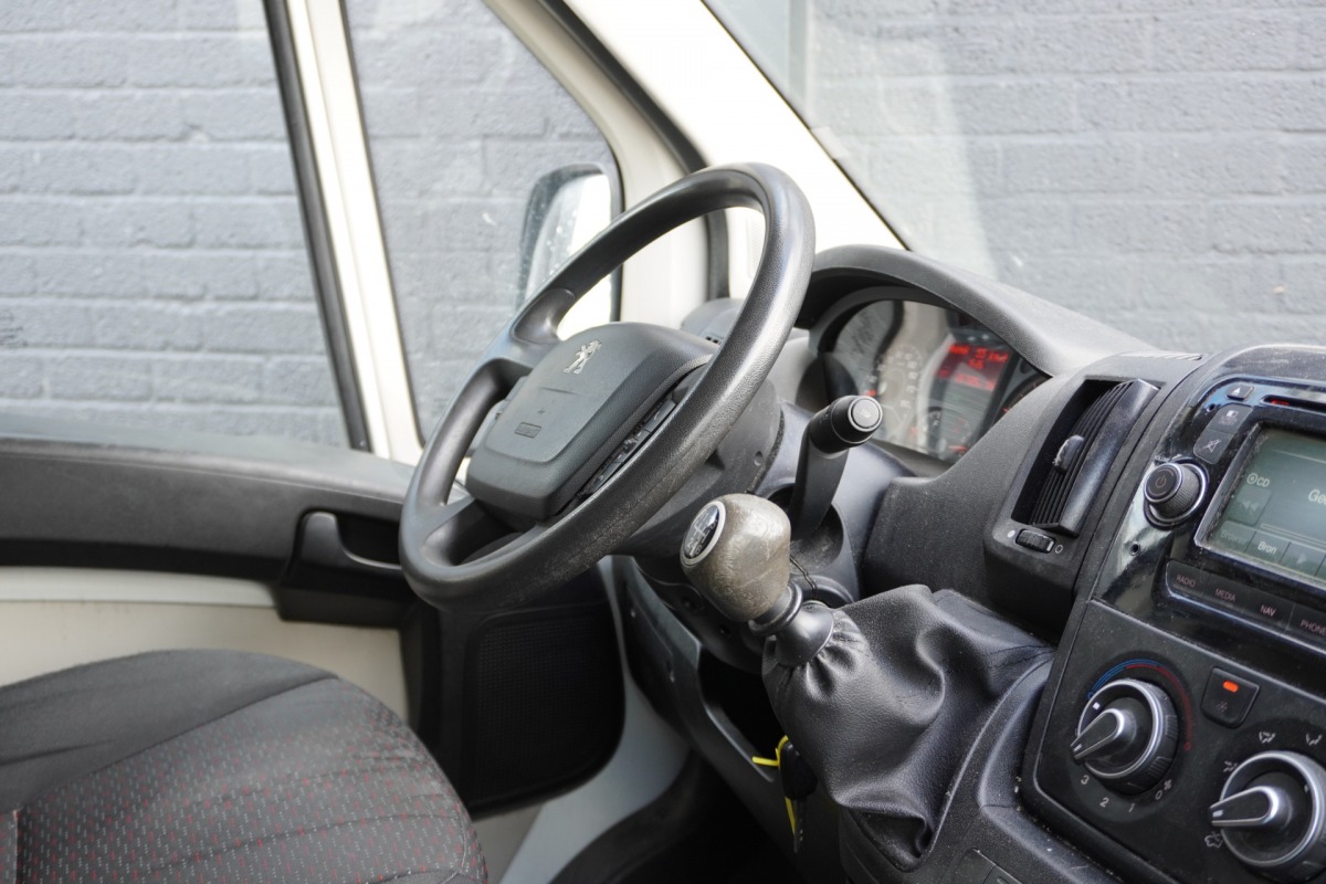 Peugeot Boxer 2.2 HDI 130PK L2H1 - Airco - Cruise - Camera - € 4.950,- Excl. Peugeot Boxer 2.2 HDI 130PK L2H1 - Airco - Cruise - Camera - € 4.950,- Excl.