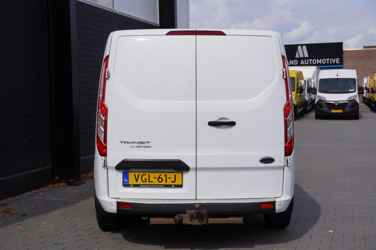 Ford Transit Custom 2.0 TDCI 2x Schuifdeur EURO 6 - Airco - Navi - Cruise - €12.950,- Excl. Ford Transit Custom 2.0 TDCI 2x Schuifdeur EURO 6 - Airco - Navi - Cruise - €12.950,- Excl.