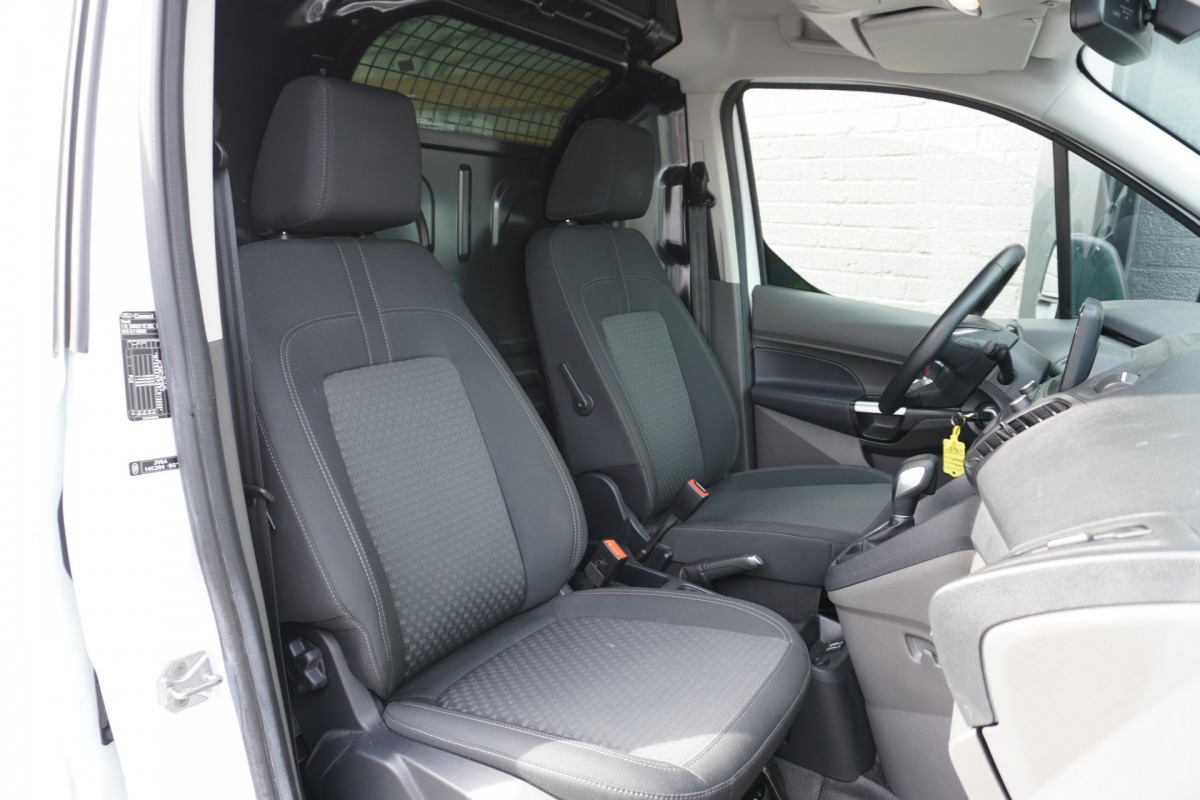 Ford Transit Connect 1.5 EcoBlue 100PK Automaat EURO 6 - Airco - Navi - Cruise - €11.950,- Excl. Ford Transit Connect 1.5 EcoBlue 100PK Automaat EURO 6 - Airco - Navi - Cruise - €11.950,- Excl.
