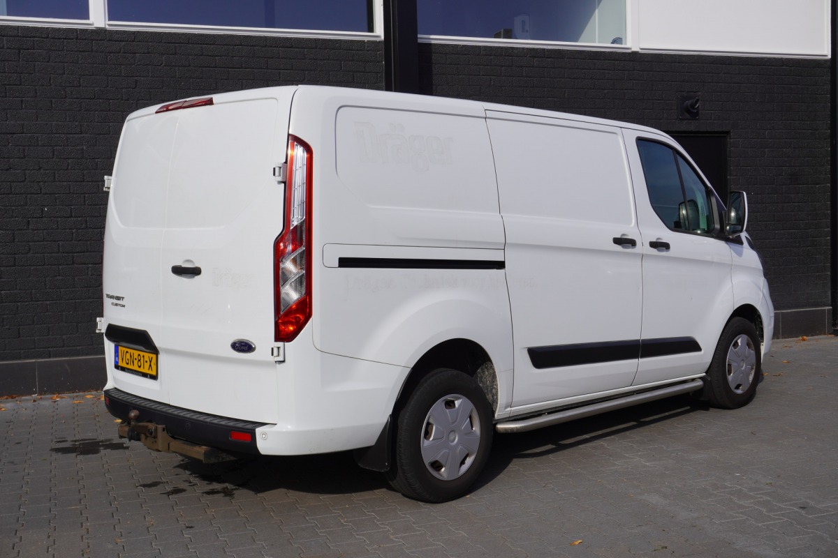 Ford Transit Custom 2.0 TDCI EURO 6 - Airco - Navi - Cruise - €13.900,- Excl.