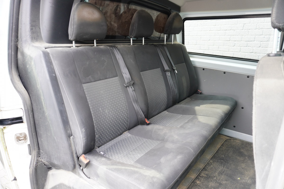 Ford Transit Custom 2.0 TDCI L2H2 Dubbele Cabine EURO 6 - Airco - Cruise - PDC - €18.900,- Excl. Ford Transit Custom 2.0 TDCI L2H2 Dubbele Cabine EURO 6 - Airco - Cruise - PDC - €18.900,- Excl.