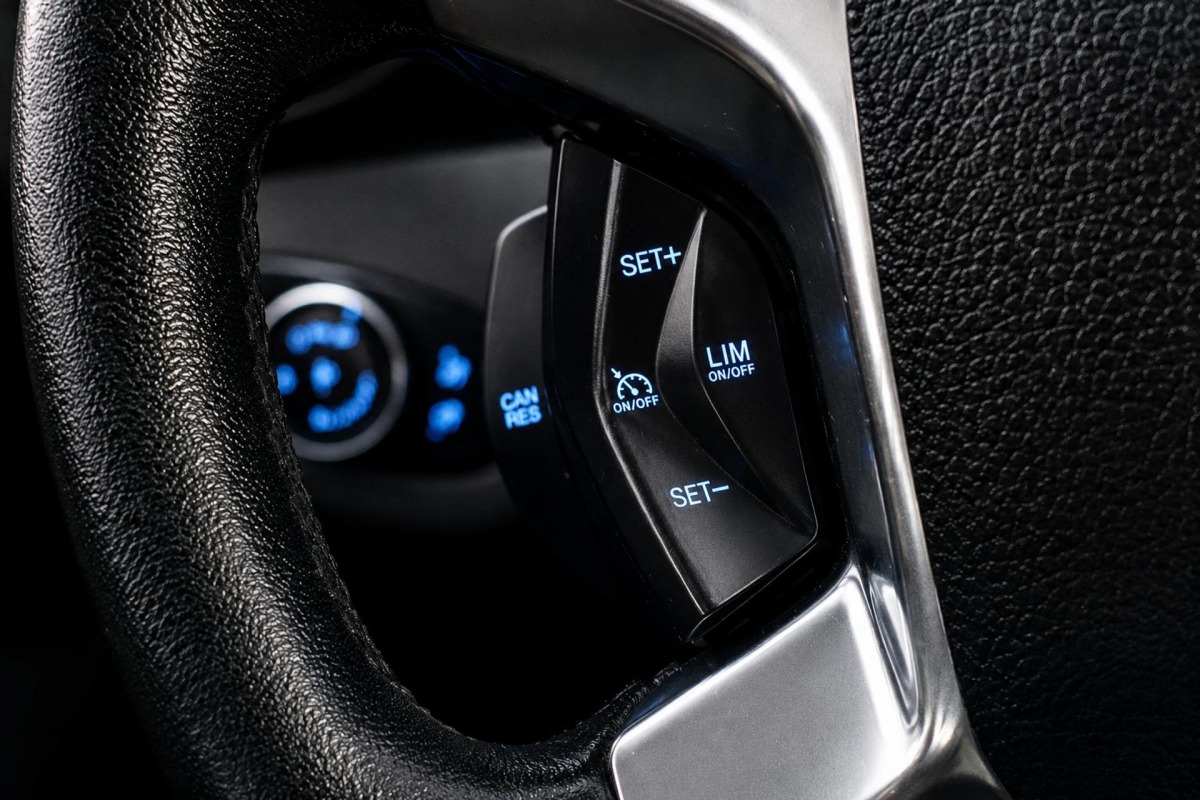 Ford Transit Connect 1.5 EcoBlue 100PK L2 - Airco - Cruise - Trekhaak - Verw. voorruit - €8.450,- Ex. BTW Ford Transit Connect 1.5 EcoBlue 100PK L2 - Airco - Cruise - Trekhaak - Verw. voorruit - €8.450,- Ex. BTW