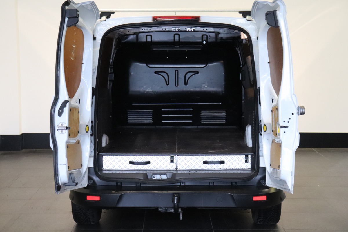 Ford Transit Connect 1.5 EcoBlue 100PK L2 - Airco - Cruise - Trekhaak - Verw. voorruit - €8.450,- Ex. BTW Ford Transit Connect 1.5 EcoBlue 100PK L2 - Airco - Cruise - Trekhaak - Verw. voorruit - €8.450,- Ex. BTW