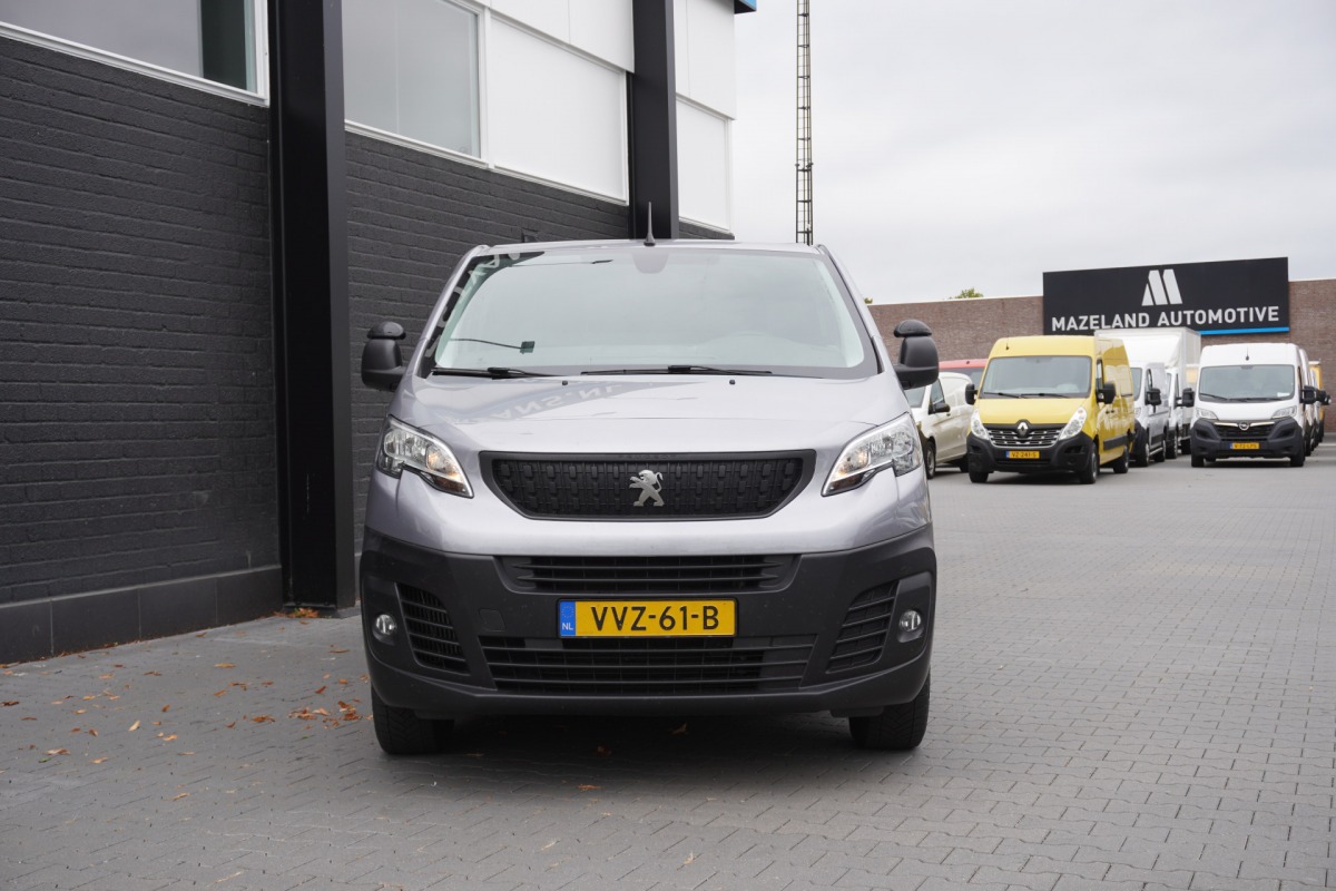 Peugeot Expert 2.0 BlueHDI 180PK Automaat L2 EURO 6 - Airco - Navi - Cruise - €15.950,- Excl. Peugeot Expert 2.0 BlueHDI 180PK Automaat L2 EURO 6 - Airco - Navi - Cruise - €15.950,- Excl.