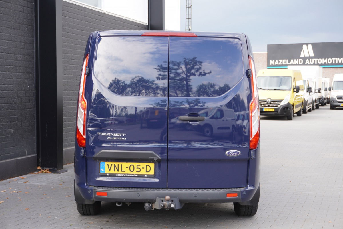 Ford Transit Custom 2.0 TDCI 130PK L2 EURO 6 - Airco - Navi - Cruise - €12.900,- Excl. Ford Transit Custom 2.0 TDCI 130PK L2 EURO 6 - Airco - Navi - Cruise - €12.900,- Excl.