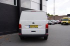 Volkswagen Transporter 2.0 TDI 150PK EURO 6 - Airco - Navi - Cruise - €14.900,- Excl. Volkswagen Transporter 2.0 TDI 150PK EURO 6 - Airco - Navi - Cruise - €14.900,- Excl.