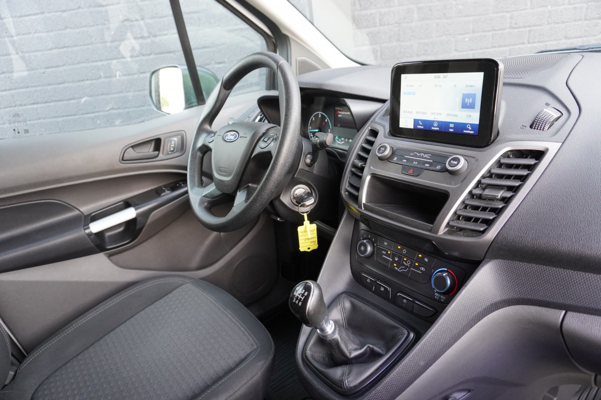 Ford Transit Connect 1.5 EcoBlue L2 2x Schuifdeur 100PK EURO 6 - Airco - Navi - Camera - €12.900,- Excl. Ford Transit Connect 1.5 EcoBlue L2 2x Schuifdeur 100PK EURO 6 - Airco - Navi - Camera - €12.900,- Excl.