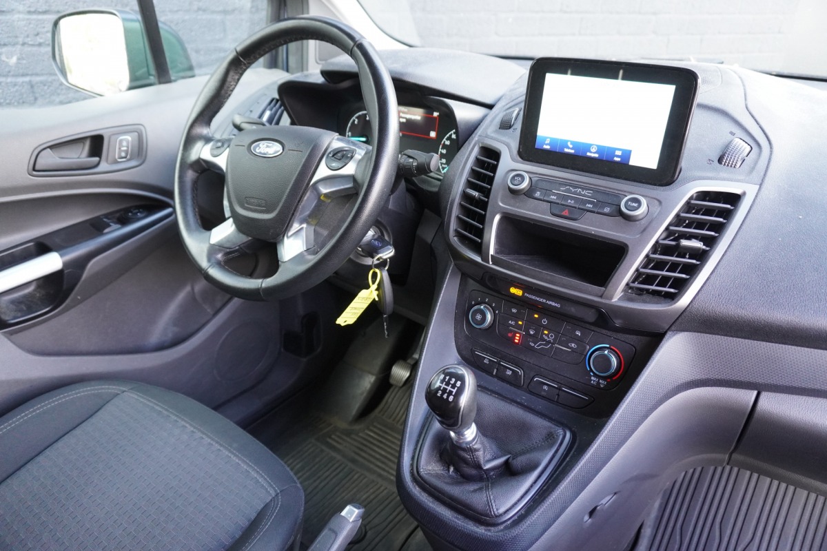 Ford Transit Connect 1.5 EcoBlue 100PK L2 EURO 6 - Airco - Navi - Cruise - €12.900,- Excl. Ford Transit Connect 1.5 EcoBlue 100PK L2 EURO 6 - Airco - Navi - Cruise - €12.900,- Excl.