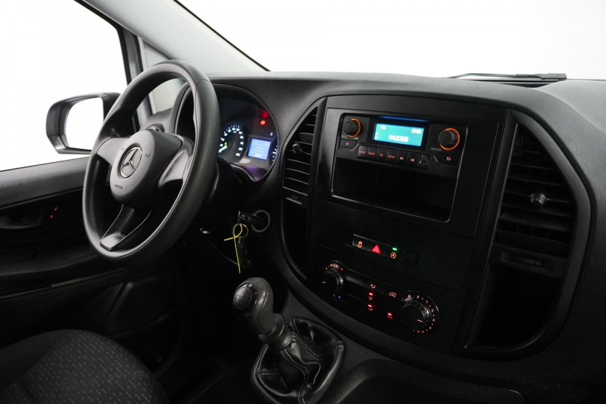Mercedes-Benz Vito 110 CDI Lang EURO 6 - Airco - Cruise - Trekhaak - €15.900,- Excl.